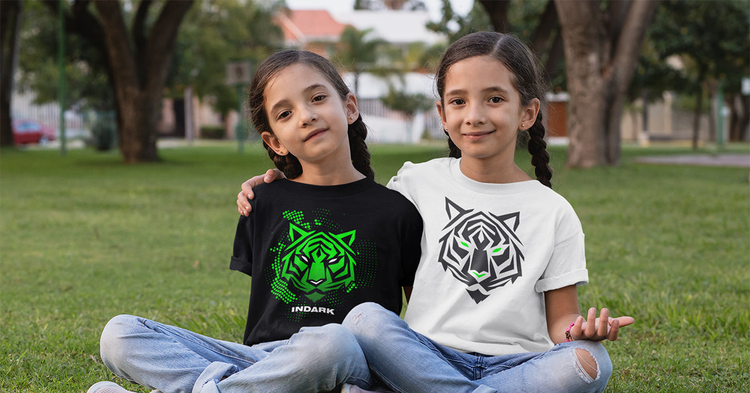 T-Shirts & Tops